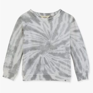 Women’s Burt’s bees sweatshirt